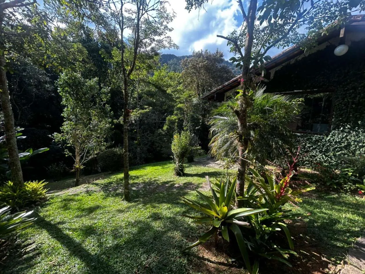Imagem Casa para Venda em Petrópolis / RJ no bairro Fazenda Inglesa