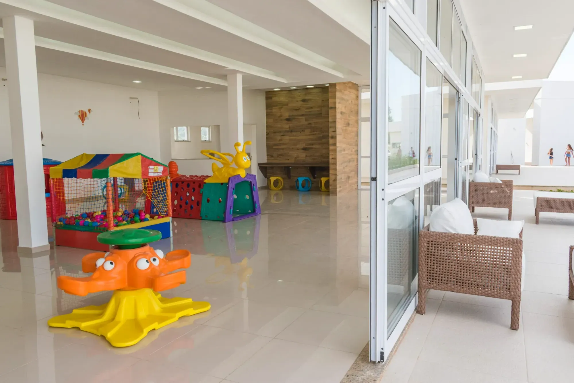 Imagem Terreno em Condomínio à Venda, 360 m² em Cajueiros (Itaipuaçu) - Maricá