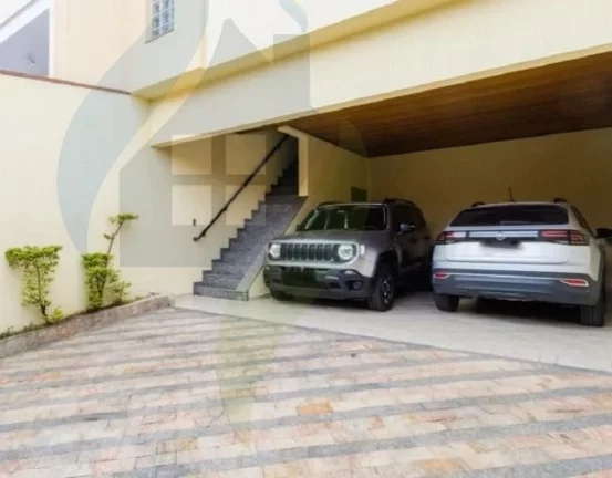 Imagem Sobrado de 4 suítes, 6 banheiro e 4 vagas, com 240m², em Jardim do Mar, São Bernardo do Campo