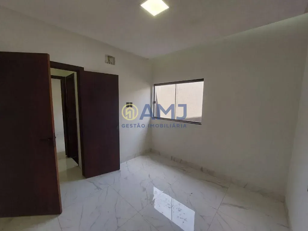 Imagem Casa com 3 dormitórios à venda, 150 m² por R$ 730.000,00 - Setor Faiçalville - Goiânia/GO