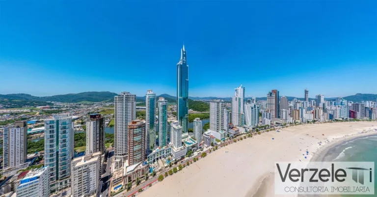 Imagem Frente ao Mar para Venda em Balneário Camboriú / SC no bairro Centro