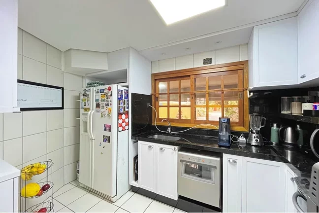 Imagem Casa em Condomínio para venda no bairro Pedra Redonda em Porto Alegre