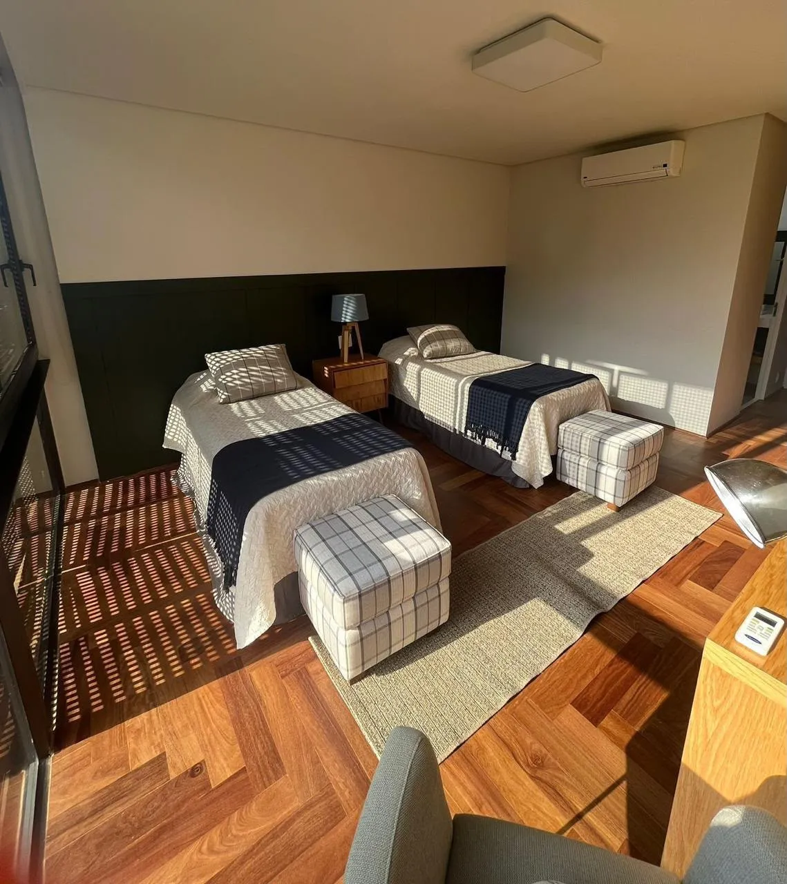 Imagem Casa de luxo à venda na Fazenda Boa Vista com 5 suítes, 500 m², projeto de Gui Mattos, hidromassagem e integração com a natureza