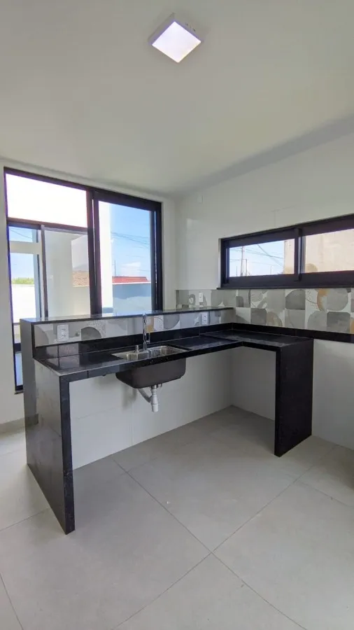 Imagem Casa 3 dormitórios para Venda em Maricá, Jardim Atlântico Central (Itaipuaçu), 3 dormitórios, 1 suíte, 2 banheiros, 3 vagas
