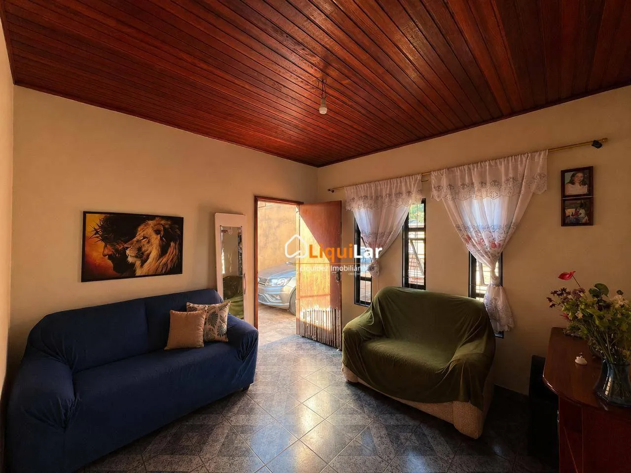 Imagem Casa com Edícula no Tiradentes - Excelente Oportunidade