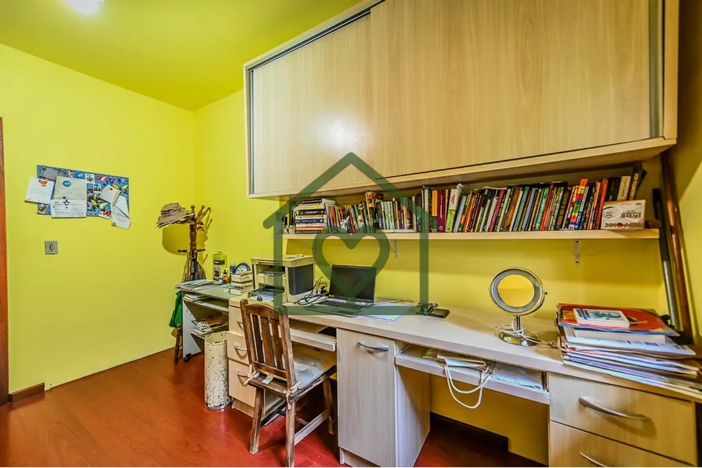 Imagem Casa de Campo Exclusiva em Meio à Natureza Bairro Cascata, Porto Alegre 
 
Você sonha com um refú...