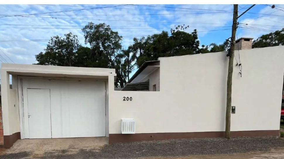 Foto do imóvel Casa à venda em Torres, Vila São João, com 2 quartos, 117m2 em Rua Mário Dalpiaz