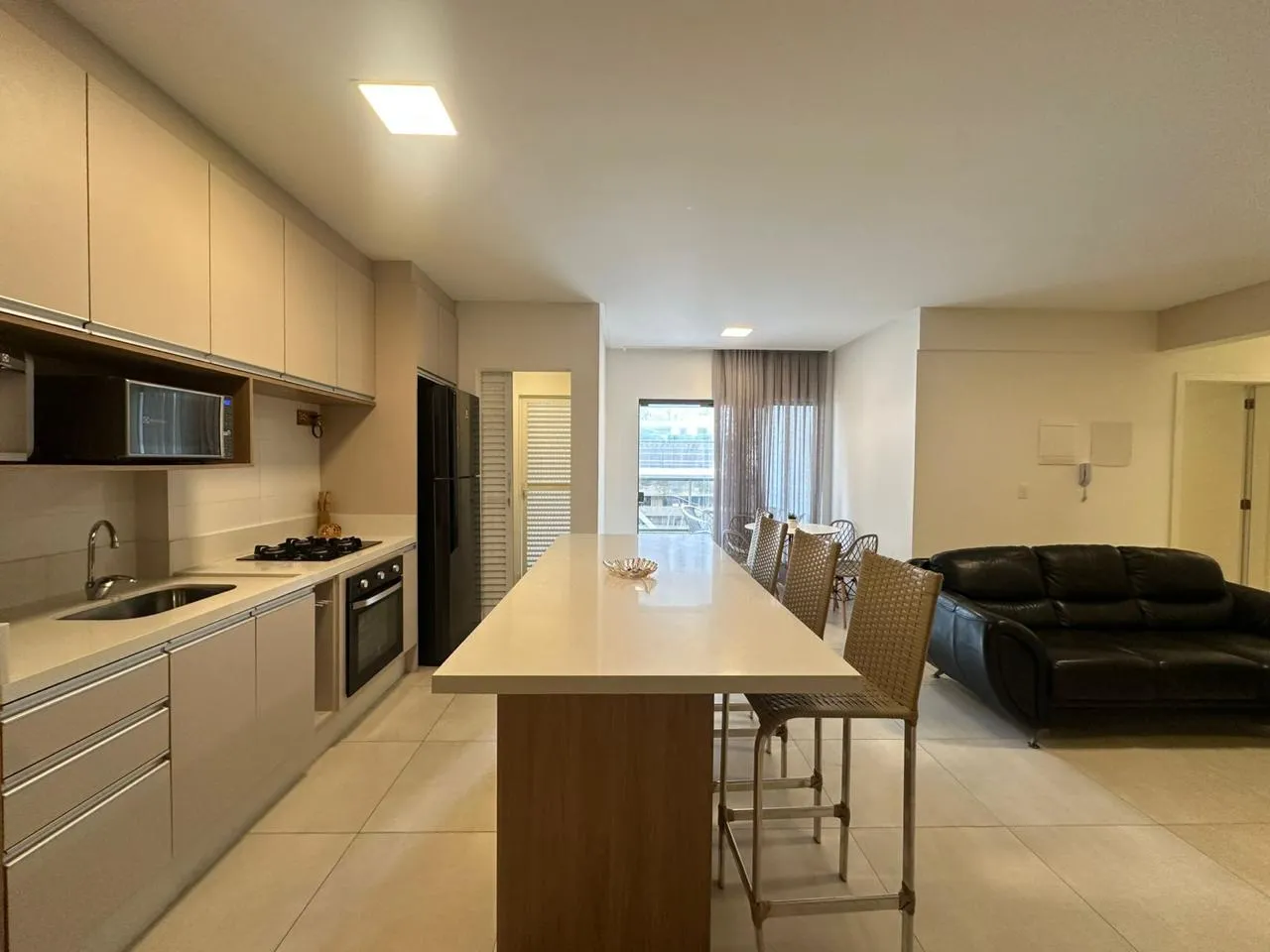 Imagem Apartamento à venda com 199m2 por R$ 1.908.000,00