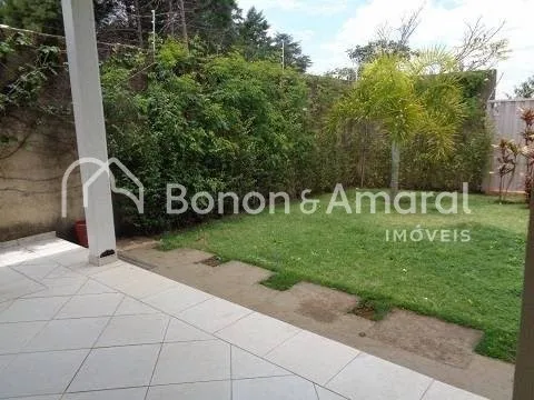 Imagem Linda casa de condomínio em Sousas, com 350m², 4 quartos e 3 suítes.