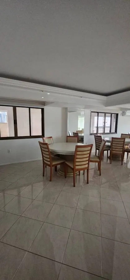 Imagem ALUGUEL DE APARTAMENTO DE 3 DORITÓRIOS NA AVENIDA ATLÂNTICA EM BALNEÁRIO CAMBORIÚ
