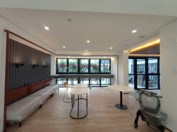 Imagem Studio de 27m², 1 dorm, vista livre 8º andar, 3 minutos da CPTM e 4 minutos do Shopping Vila Olímpia