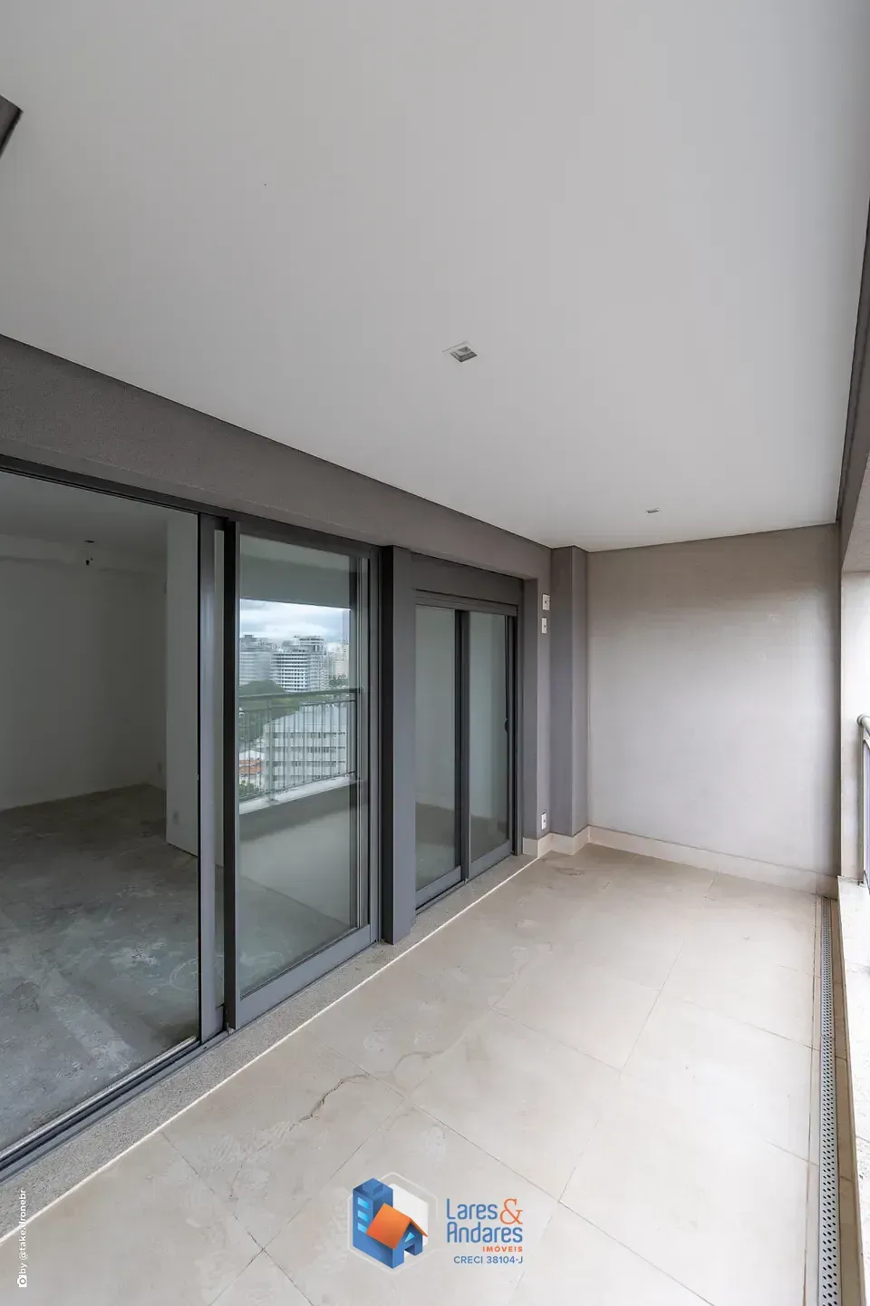 Imagem Apartamento para venda em Vila Clementino com 3 quartos, sendo 1 suíte, 77m²