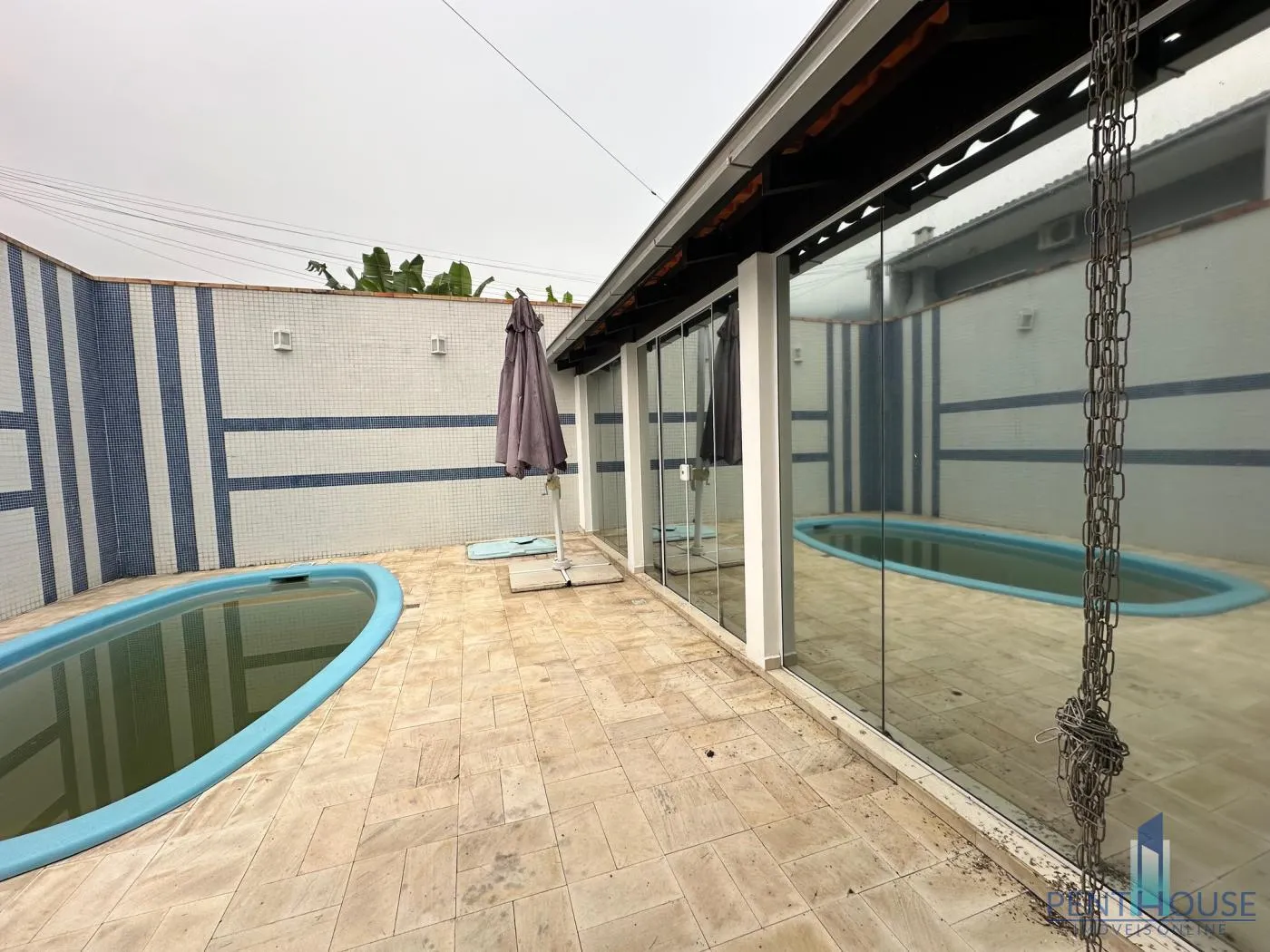 Imagem Casa para Venda em Jaraguá do Sul, Vila Nova, 4 dormitórios, 1 suíte, 3 banheiros, 1 vaga