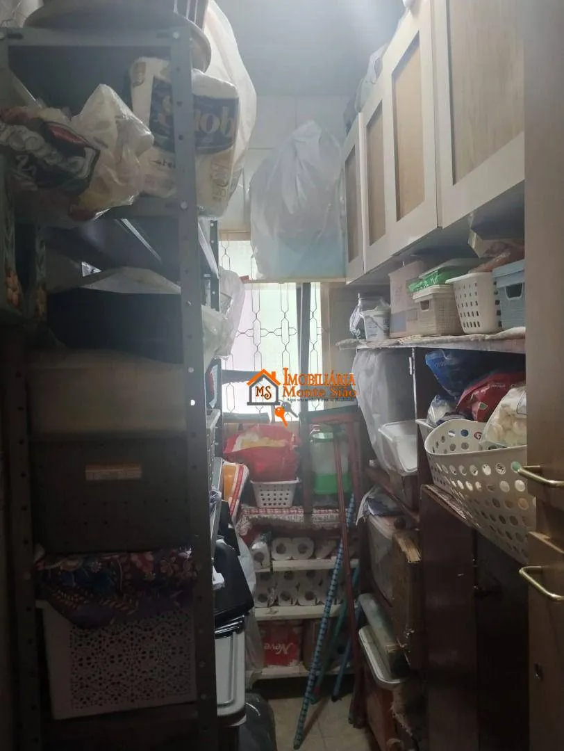 Imagem Sobrado com 4 dormitórios à venda, 196 m² por R$ 950.000,00 - Jardim Las Vegas - Guarulhos/SP