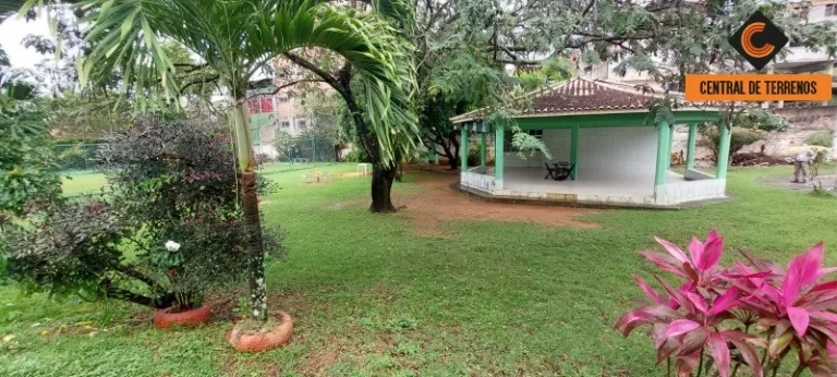 Imagem TERRENO EM ITAPUÃ