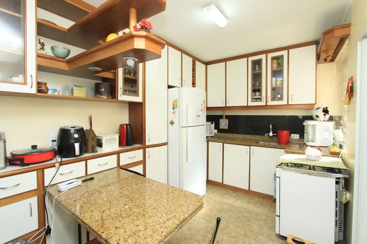 Imagem Apartamento 2 dormitórios, 1 vaga, no bairro Jardim Botânico, Porto Alegre/RS
