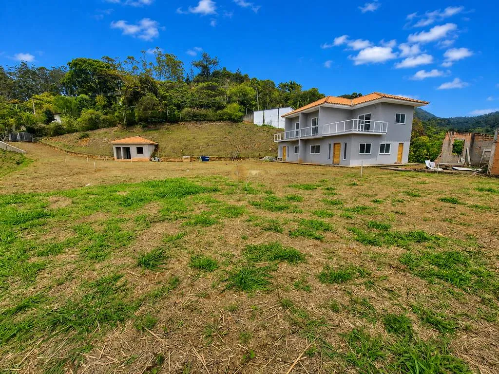Imagem Casa para Venda em Teresópolis / RJ no bairro Albuquerque