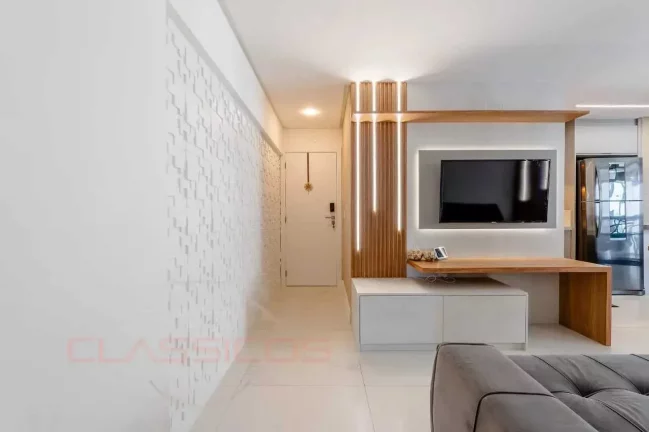 Imagem Apartamento mobiliado com 3 quartos e 1 vaga de garagem em Balneário Piçarras