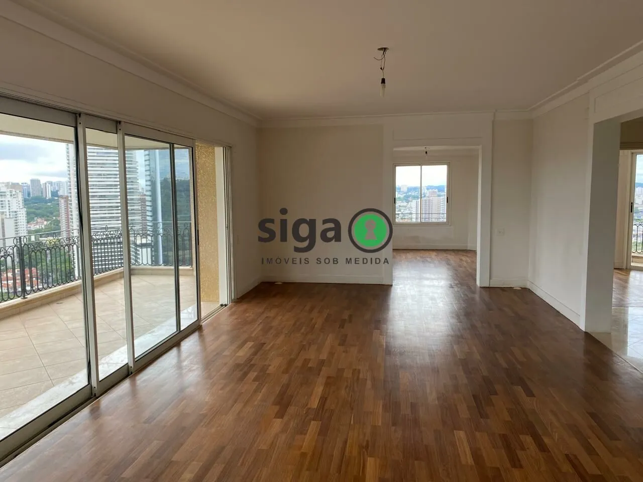 Imagem Apto no Panamby com 430m² ,Venda , 4 suites, 6 vagas, escritório, Sem Mobilia