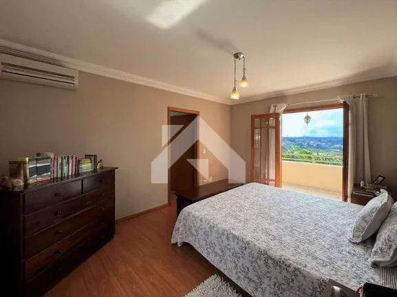 Imagem Casa de Condomínio em Jardim Passárgada I - Cotia