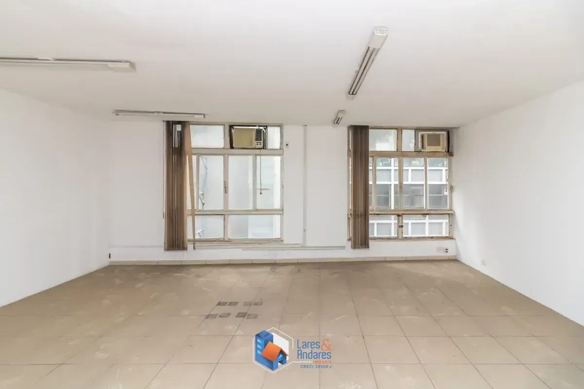 Imagem Conjunto comercial para venda e locação em República, 200m²