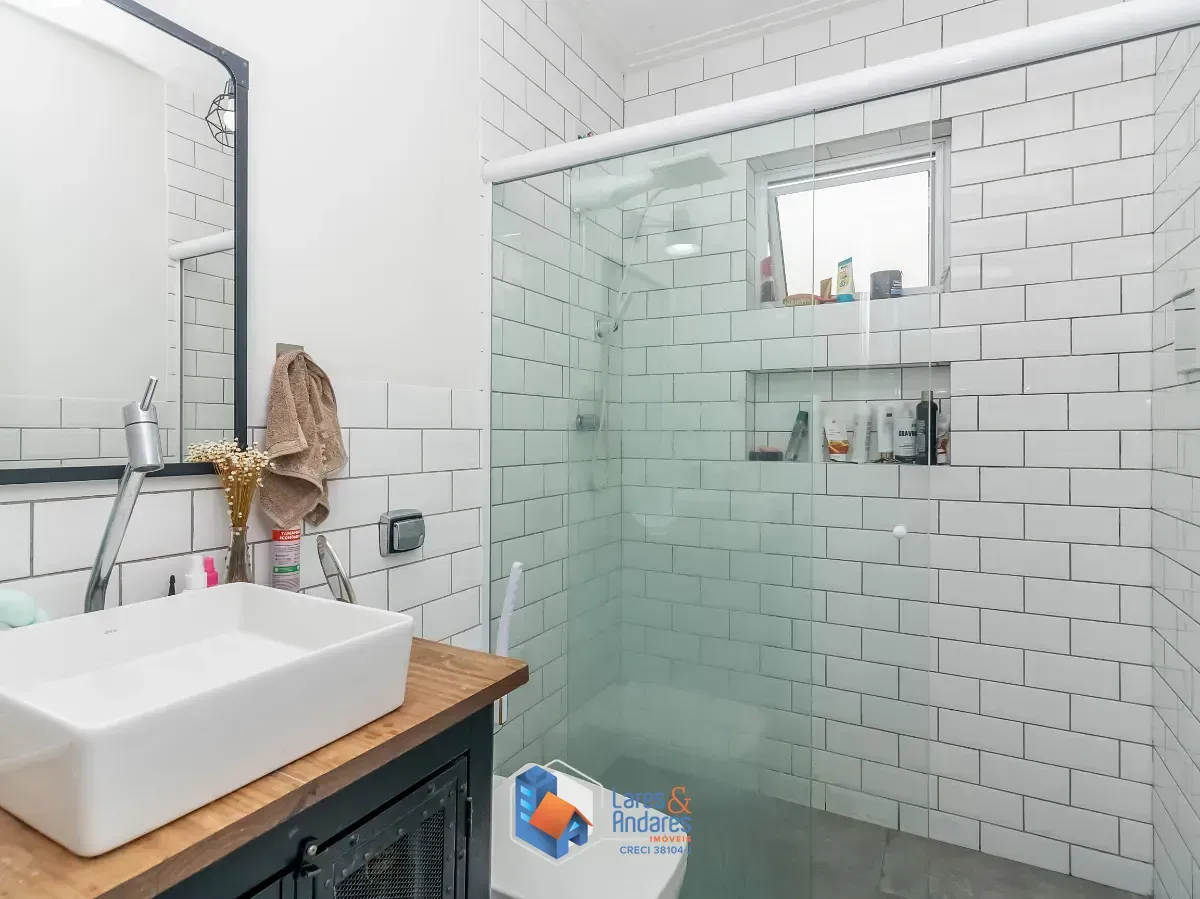 Imagem Sobrado para venda em Jardim Japão com 3 quartos, sendo 1 suíte, 171m²
