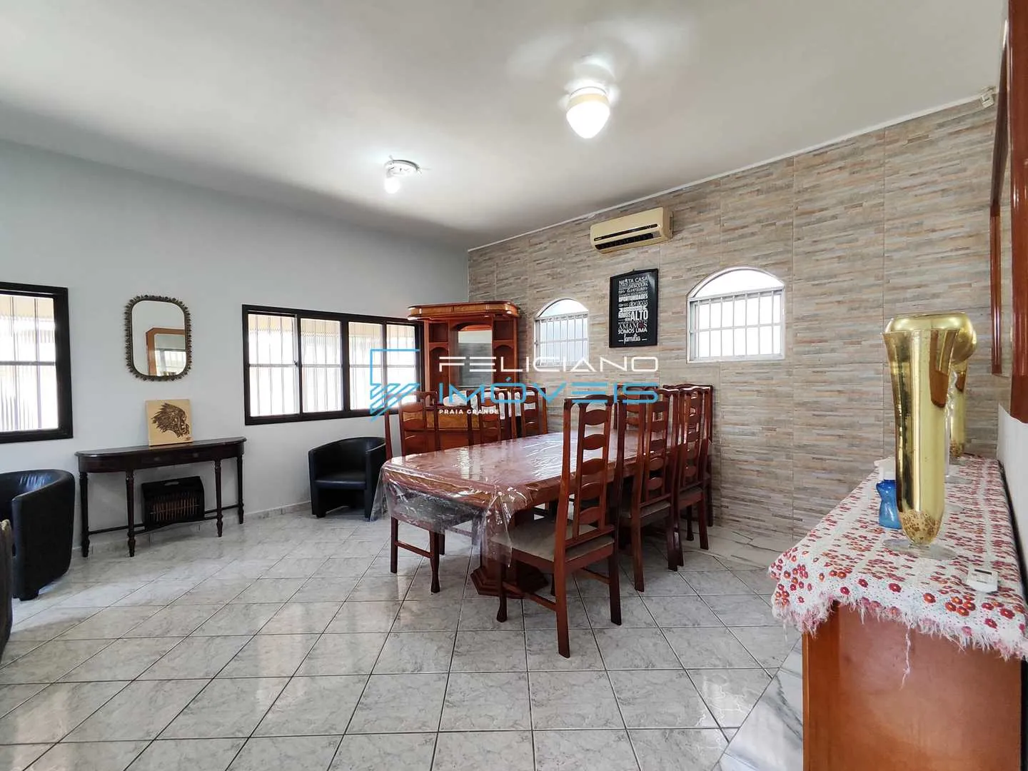 Imagem Casa com 3 quartos, Solemar, Praia Grande - R$ 1.49 mi, Cod: 3940