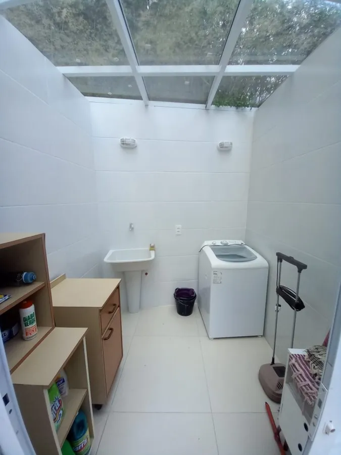 Imagem Casa em Condomínio para Venda em Petrópolis / RJ no bairro Araras
