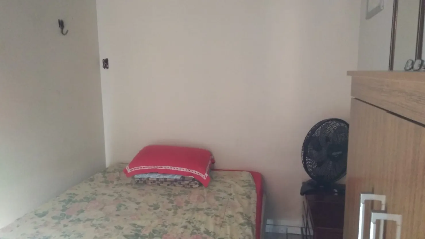 Imagem Casa à venda 3 Quartos, 2 Suites, 2 Vagas, Loteamento Residencial Andrade, Pindamonhangaba - SP