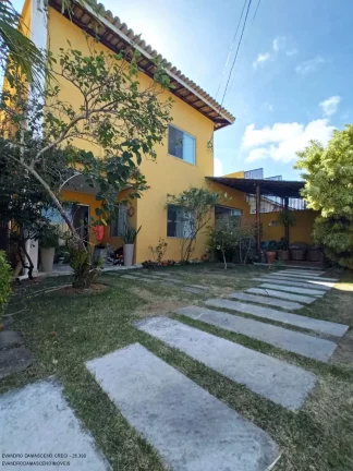 Imagem Casa de luxo em condomínio à venda em Pitangueiras, Lauro de Freitas-BA: 5 quartos, 3 suítes, 3 salas, 1 banheiro, 2 vagas, 160m²!