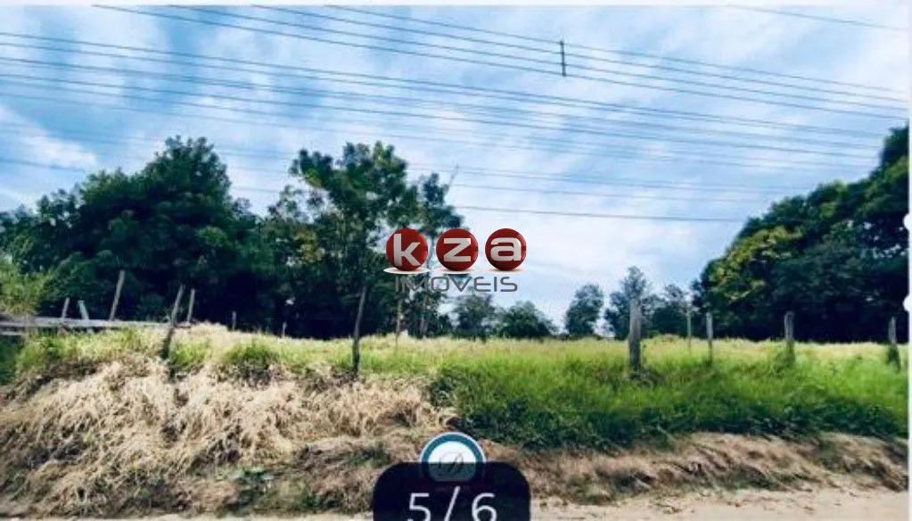 Imagem Sítio à venda em Campinas-SP, Chácara de Recreio Santa Fé, na rodovia, divisa com Hortolândia, com pequena casa e 9.356 m² de área plana.
