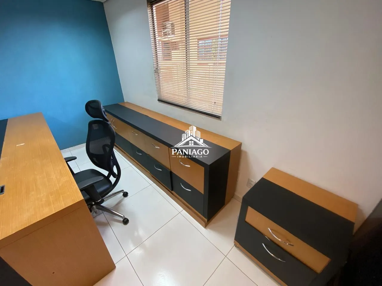 Imagem Locação salão Comercial com Mezanino Semi-Mobiliado - Grande Terceiro, Cuiabá/MT