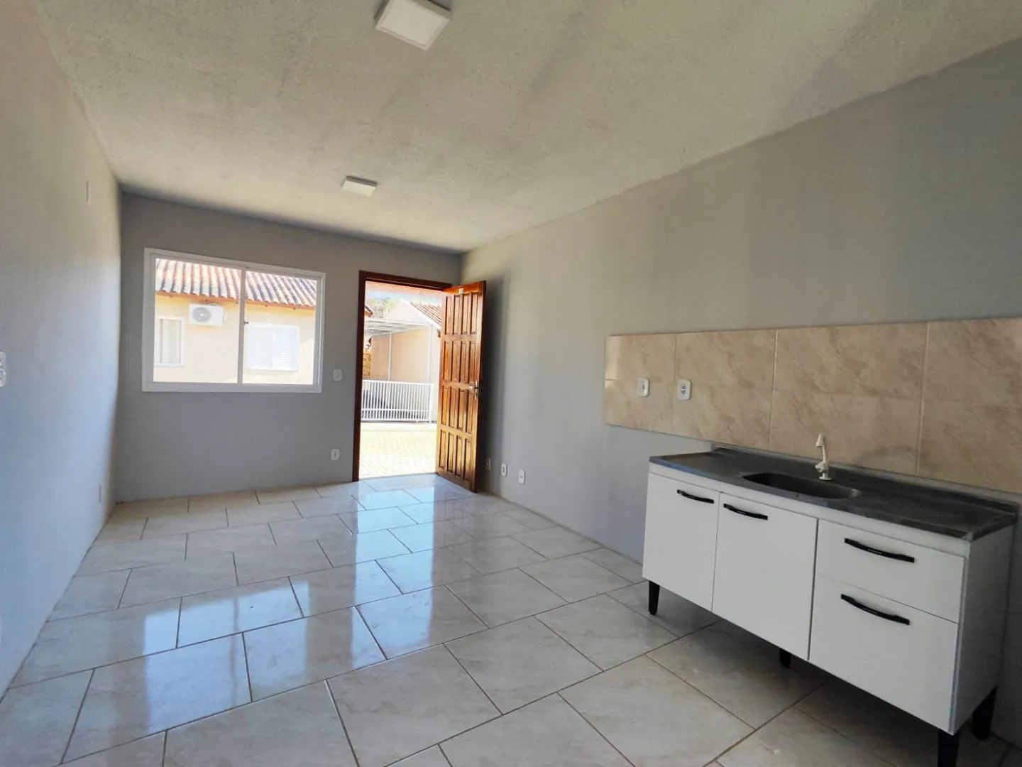 Imagem Casa - Sobrado a venda no Centro de Viamão
