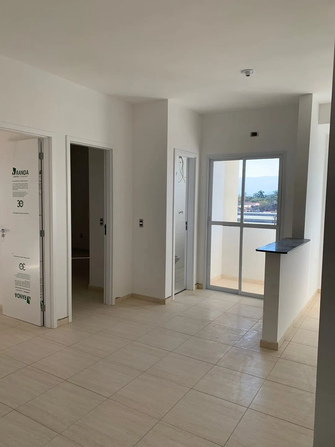 Apartamento à venda 2 Quartos, 1 Suite, 2 Vagas, 51.84M², Jardim Santana, Tremembé - SP | EDIFÍCIO VILLAGE SANTANA