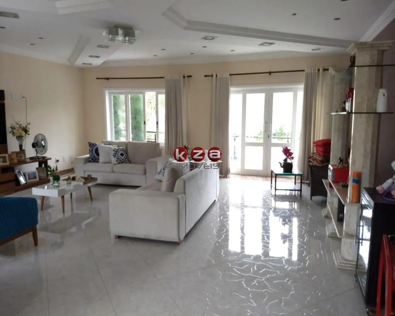 Imagem Imperdível! Casa em condomínio à venda em Valinhos-SP, Condomínio Terras do Paiquerê, 3 quartos, 3 suítes, 3 salas, 2 banheiros, 2 vagas, 570m².
