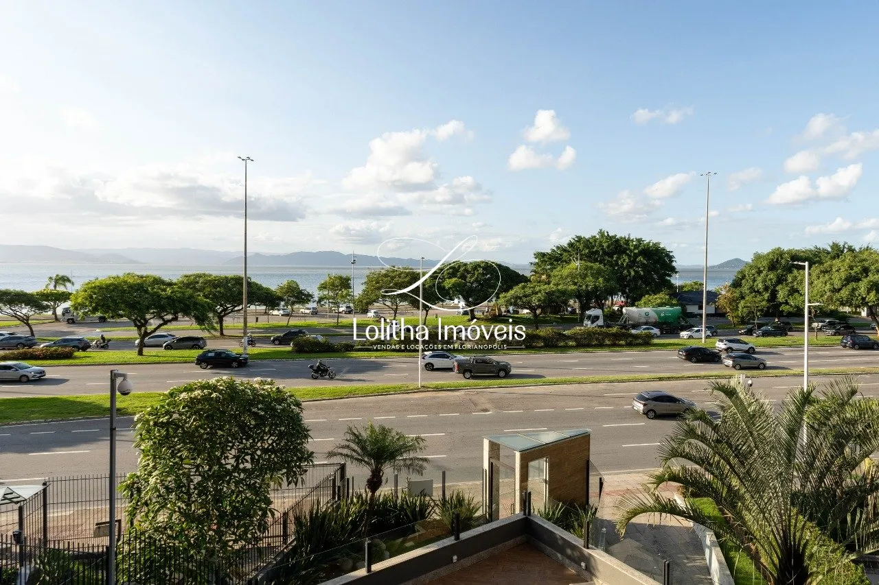 Imagem APARTAMENTO DE 206M², COM 3 SUÍTES À VENDA NA BEIRA-MAR NORTE - FLORIANÓPOLIS/SC