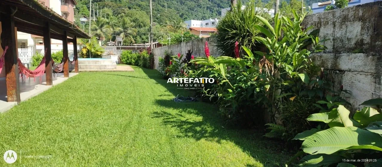 Imagem Casa à venda em Ubatuba, Toninhas, com 5 quartos, 244m2