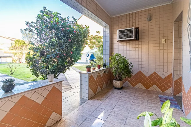 Imagem Casa com 2 Quartos à venda, 100m² - Curicica