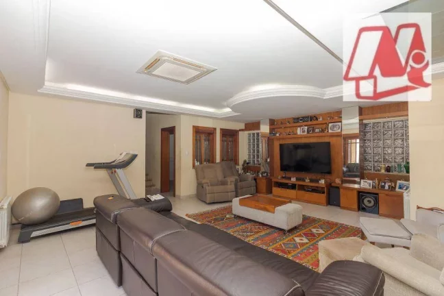 Imagem No Partenon, casa de 740m,² 4 suites. piscina
