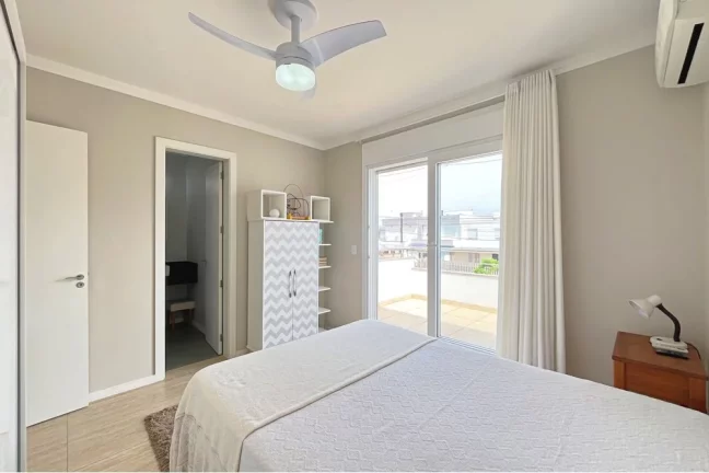 Imagem Casa para venda no bairro Hípica em Porto Alegre