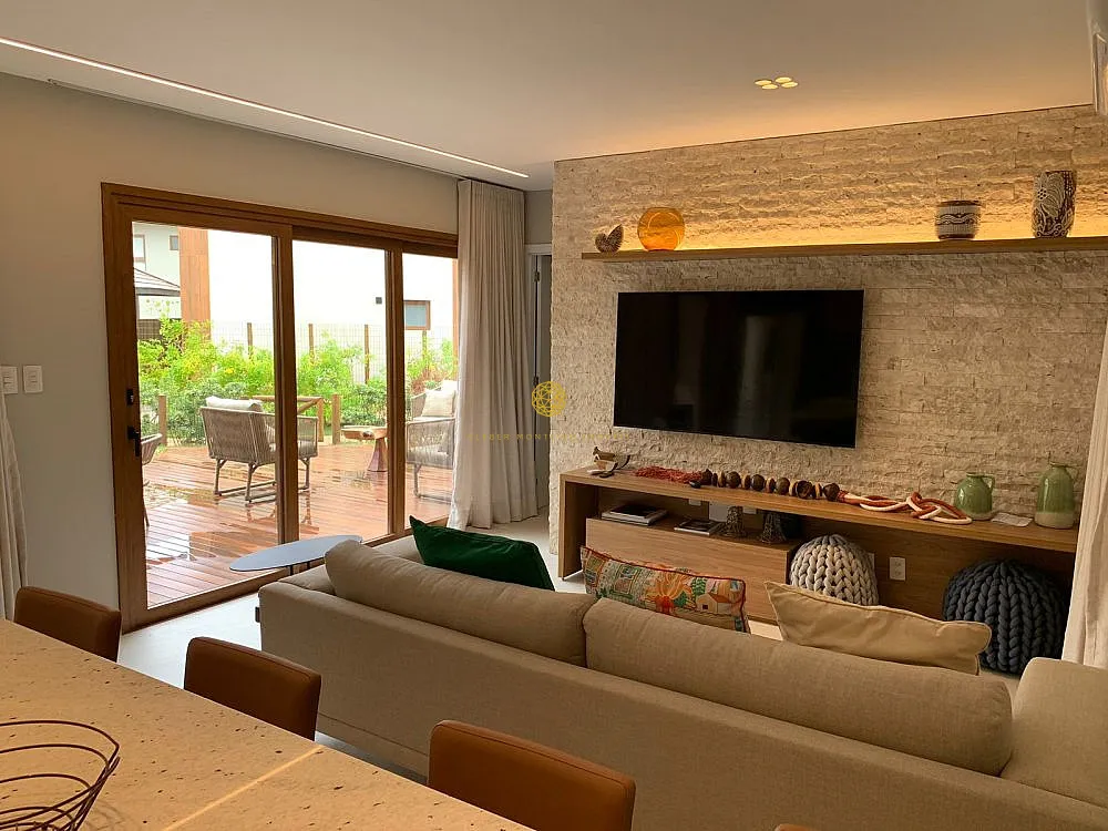 Imagem Casa de Luxo no Marluá Itacimirim-Ba  Pé na Areia, 4 Suítes
