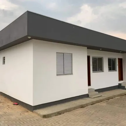 Imagem Casa de Condomínio com 2 Quartos à Venda, 57 m² em Laranjinha - Criciúma