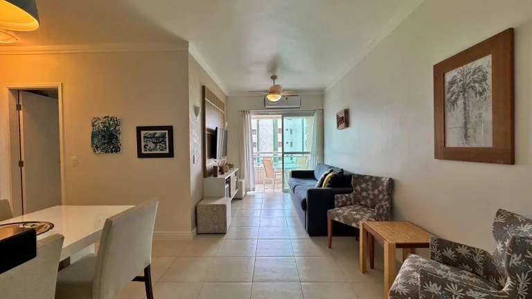 Foto do imóvel Apartamento com 2 dormitórios à venda, 76 m por R$ 1.800.000,00 - Riviera
