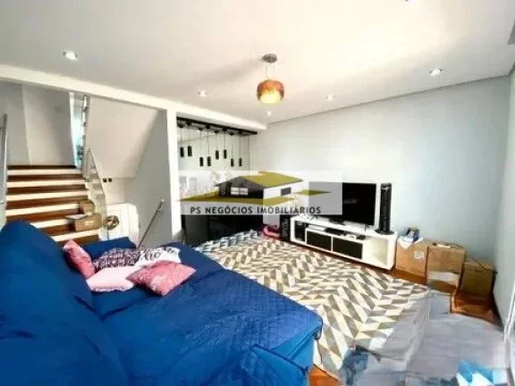 Imagem Sobrado Triplex em Condomínio com 153m2 para venda