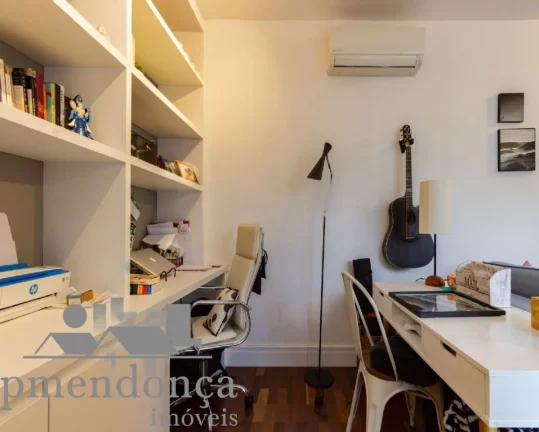 Imagem Excelente apartamento na Rua Dr Brasilio Machado, ambientes claros, pronto para morar!