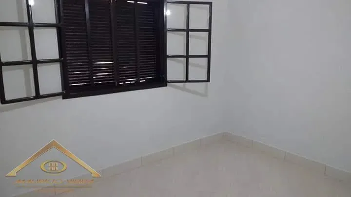 Imagem Casa em Condomínio para Venda em São Pedro da Aldeia / RJ no bairro Balneário São Pedro