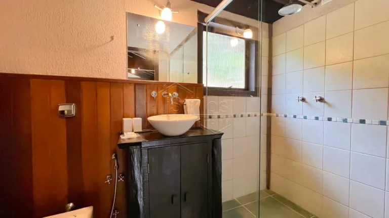 Imagem Casa de Condomínio em Campos do Jordão