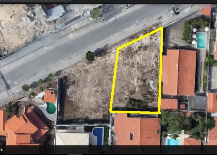 Foto do imóvel Terreno à Venda, 693 m² em Rua Coronel José Aurélio Câmara - De Lourdes, Fortaleza - CE