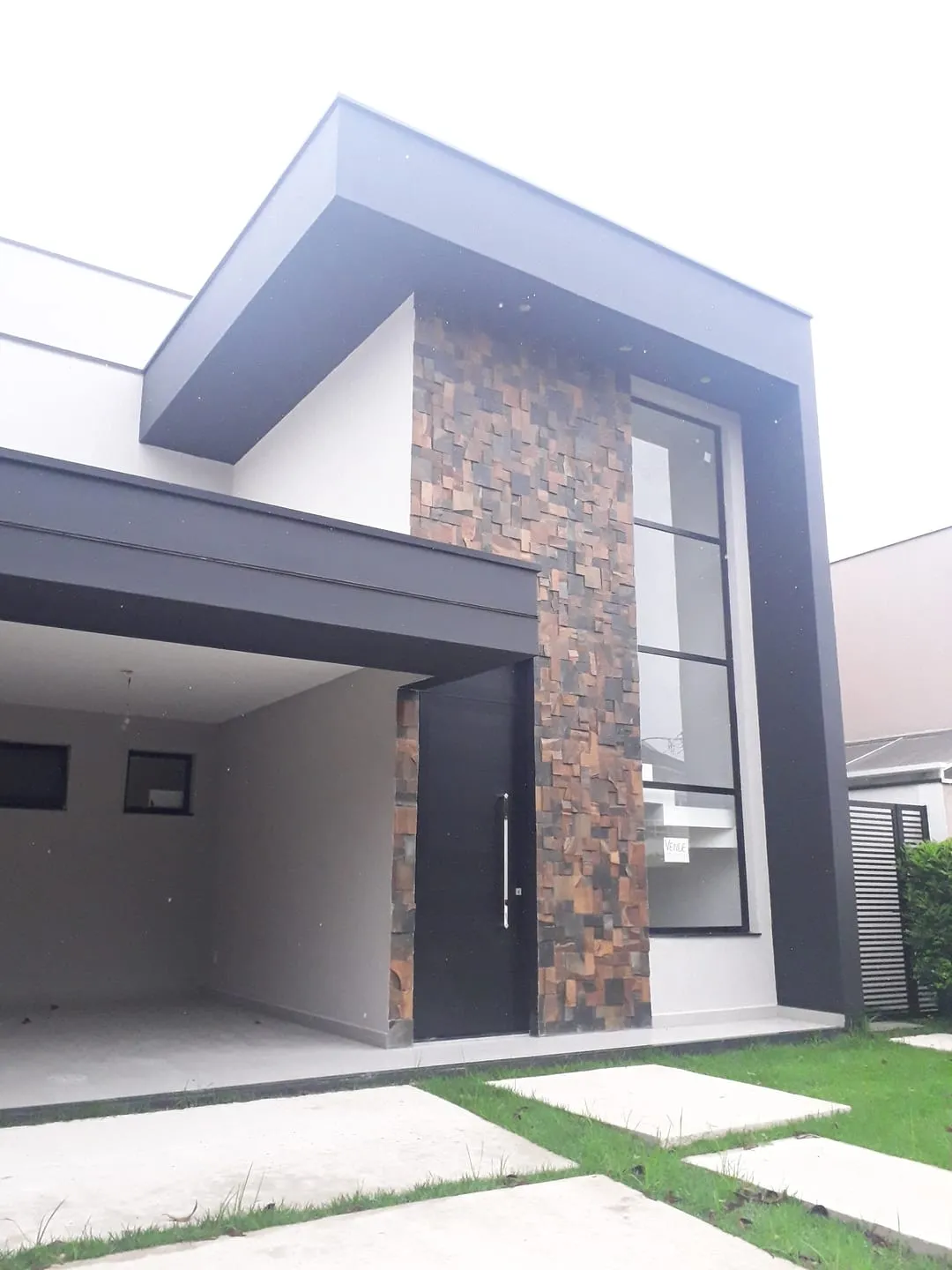 Imagem Casa à venda 3 Quartos, 3 Suites, 4 Vagas, 330M², Taubaté Village, Taubaté - SP | Condominio Taubaté Village