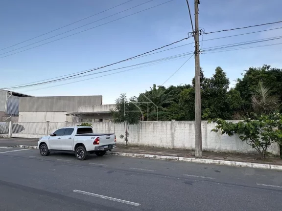 GALPÃO CIVIT2, 1050 METROS TERRENO, 400 AREA CONSTRUIDA
